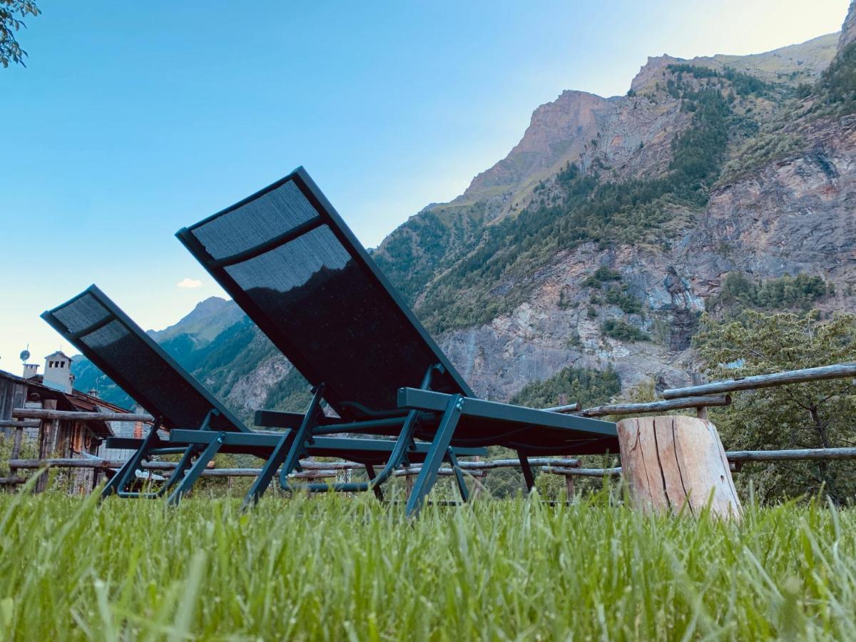 Lo Paglier - Le Four Des Alpes Apartment Rhemes-Saint-Georges Bagian luar foto